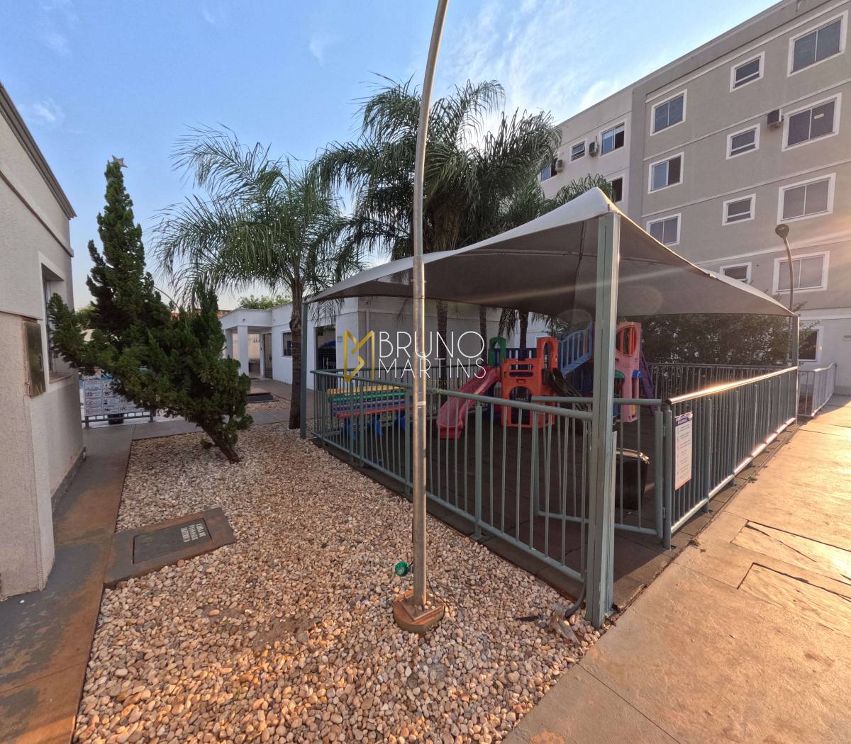 Apartamento à venda com 2 quartos, 40m² - Vila Jussara,Campo Grande