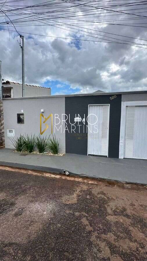 Casa à venda com 3 quartos, 98m² - Conjunto Aero Rancho,Campo Grande