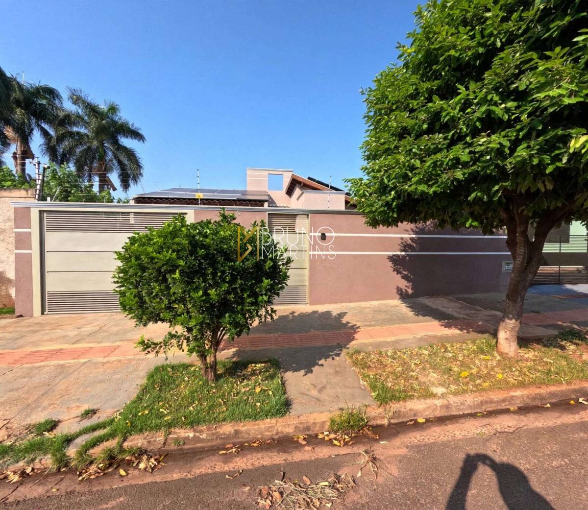 Casa à venda com 6 quartos, 216,59m² - Jardim Tijuca,Campo Grande