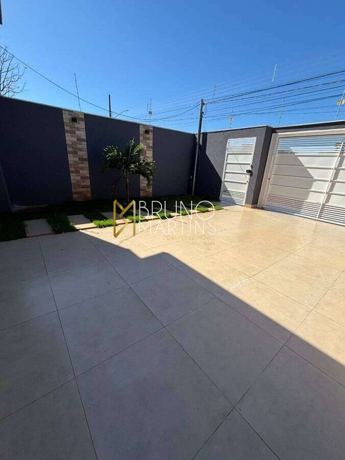 Casa à venda em Campo Grande, Parque Residencial Rita Vieira, com 3 quartos, 128m² - Corretor Bruno Martins