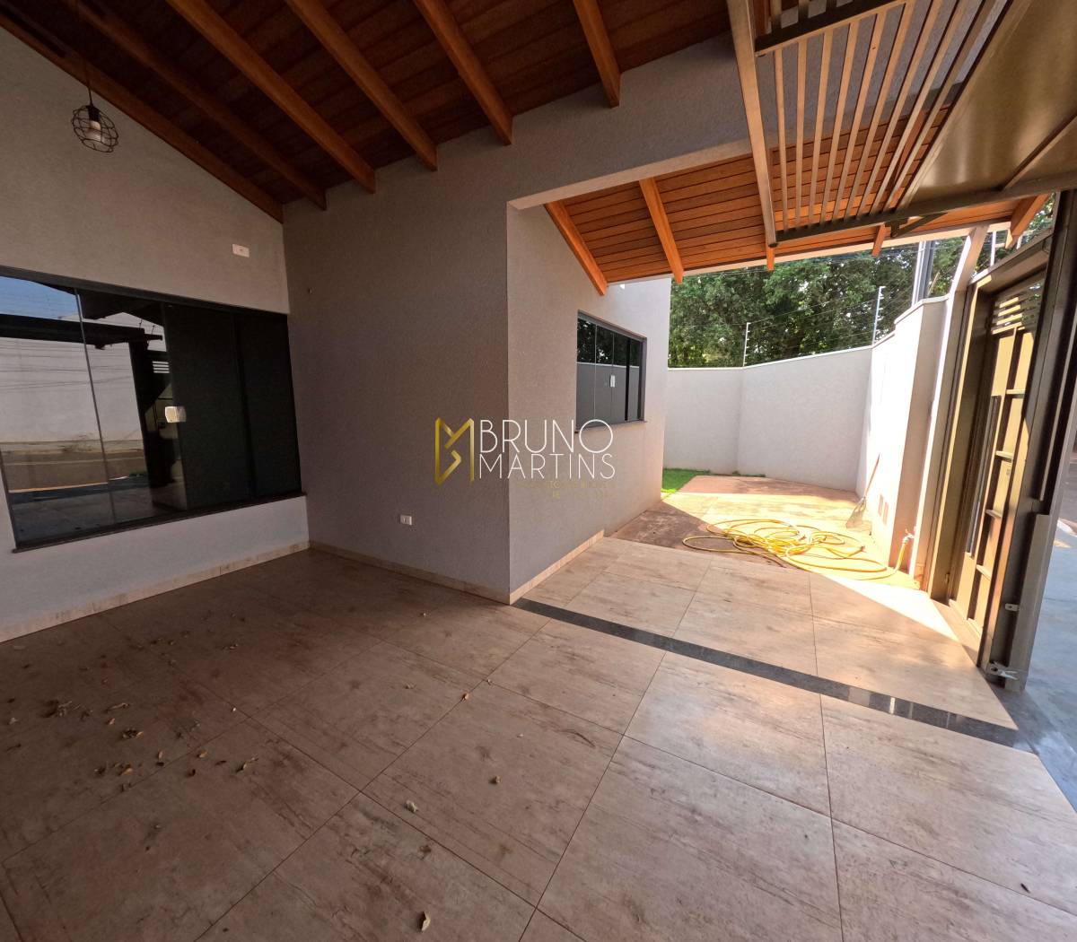 Casa à venda com 3 quartos, 93,00m² - Residencial Oliveira,Campo Grande