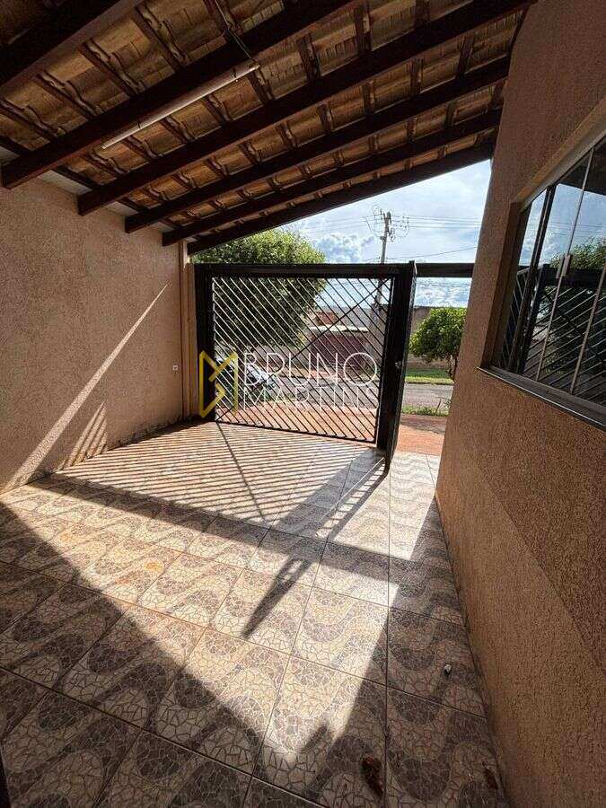 Casa à venda com 2 quartos - Universitário,Campo Grande