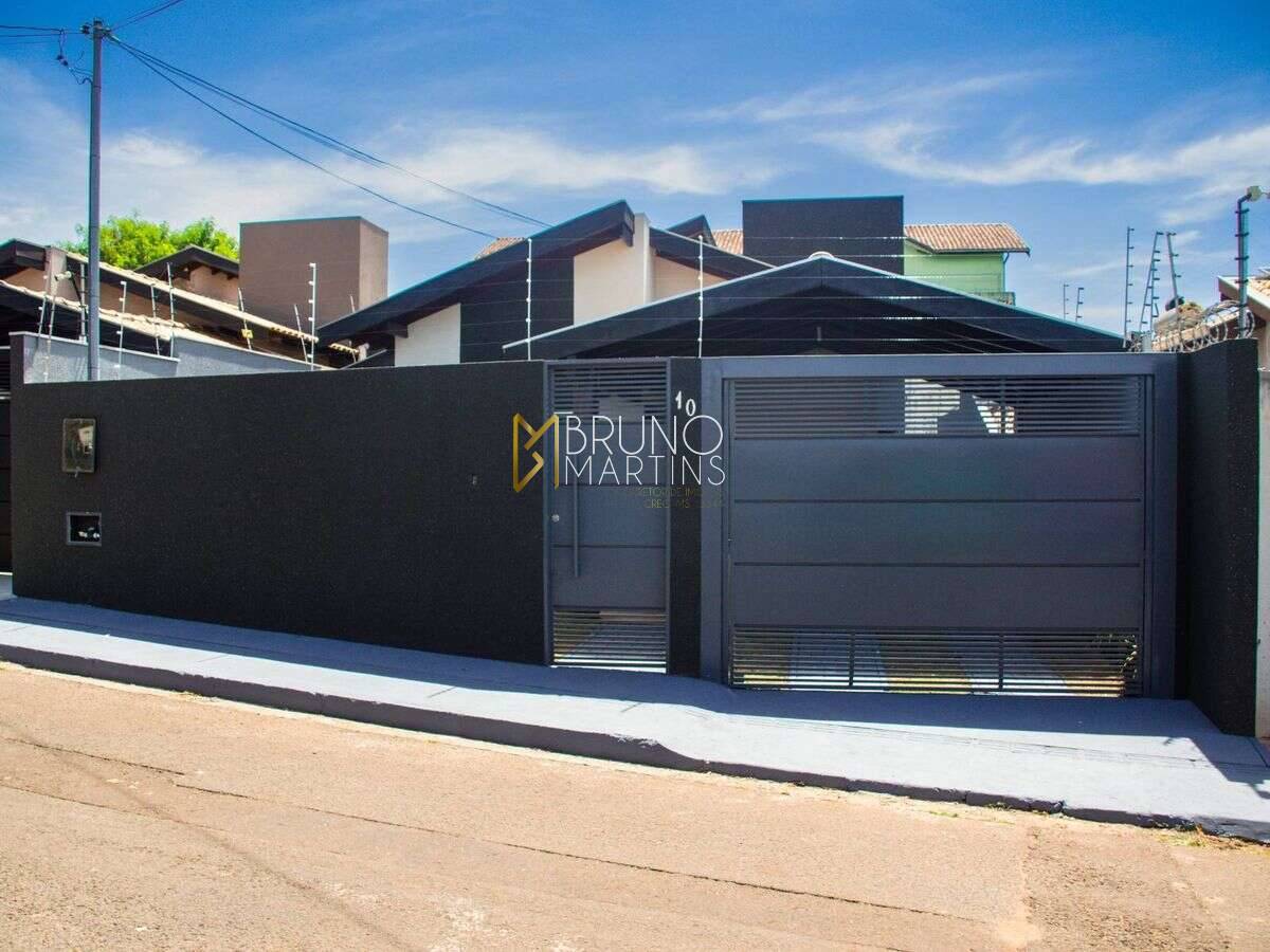 Casa à venda com 3 quartos, 108,13m² - Vila Planalto,Campo Grande